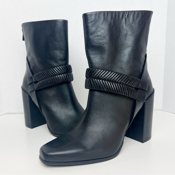 •AD‎ & DAUGHTERS• Black Leather Declann Braided Chunky Heel Boot Size 9.5 - Picture 2 of 13